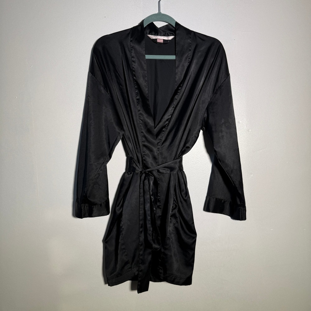 Victoria Secret Satin Robe Womens One Size Black Long Sleeve‎ Belted